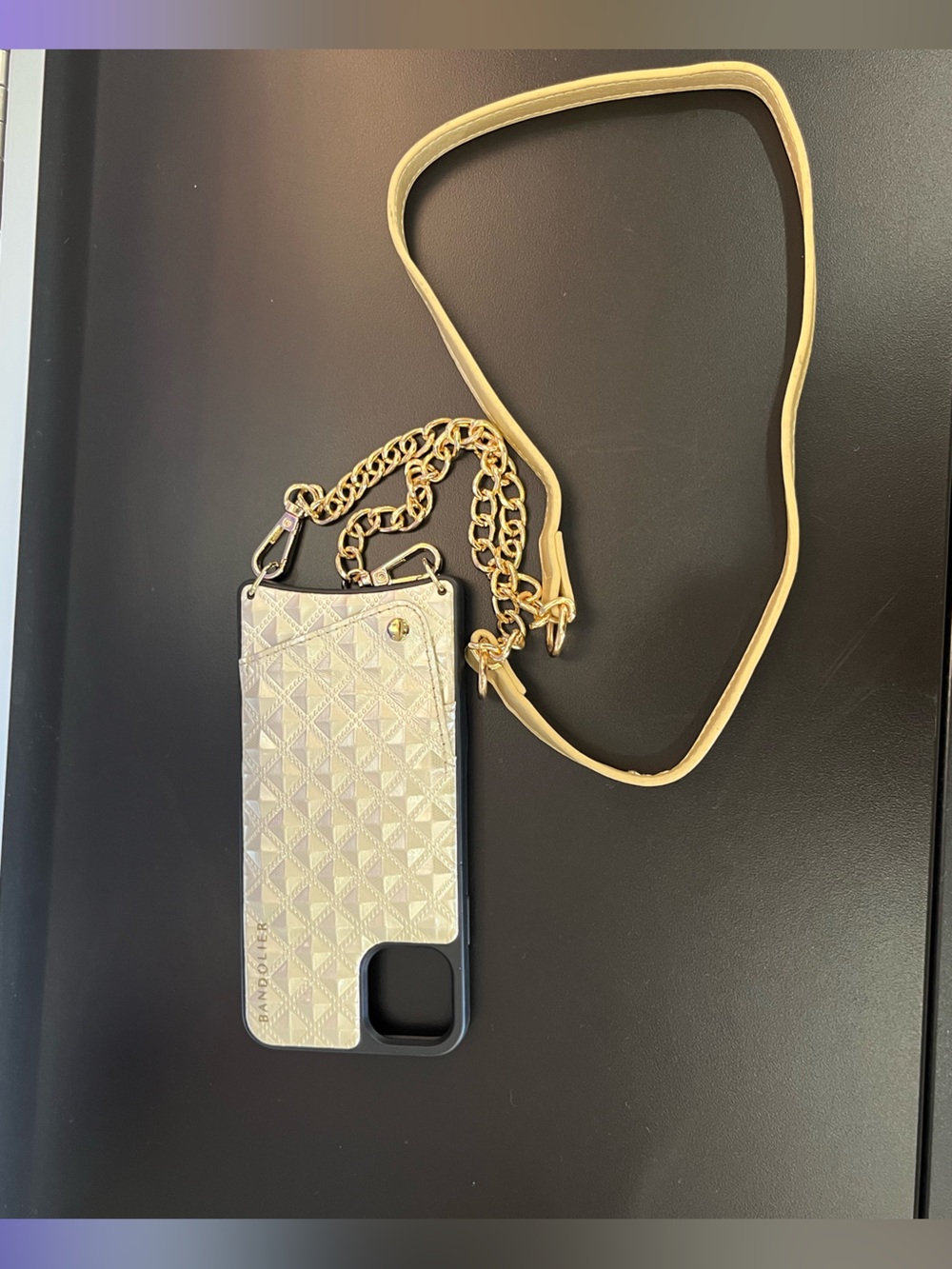 SALE GOLD 💛diamond 💎 cut 15 pro Bandolier phone and wallet crossbody - Picture 6 of 9